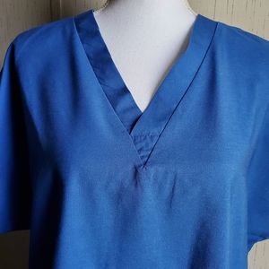 Jasco Scrub top